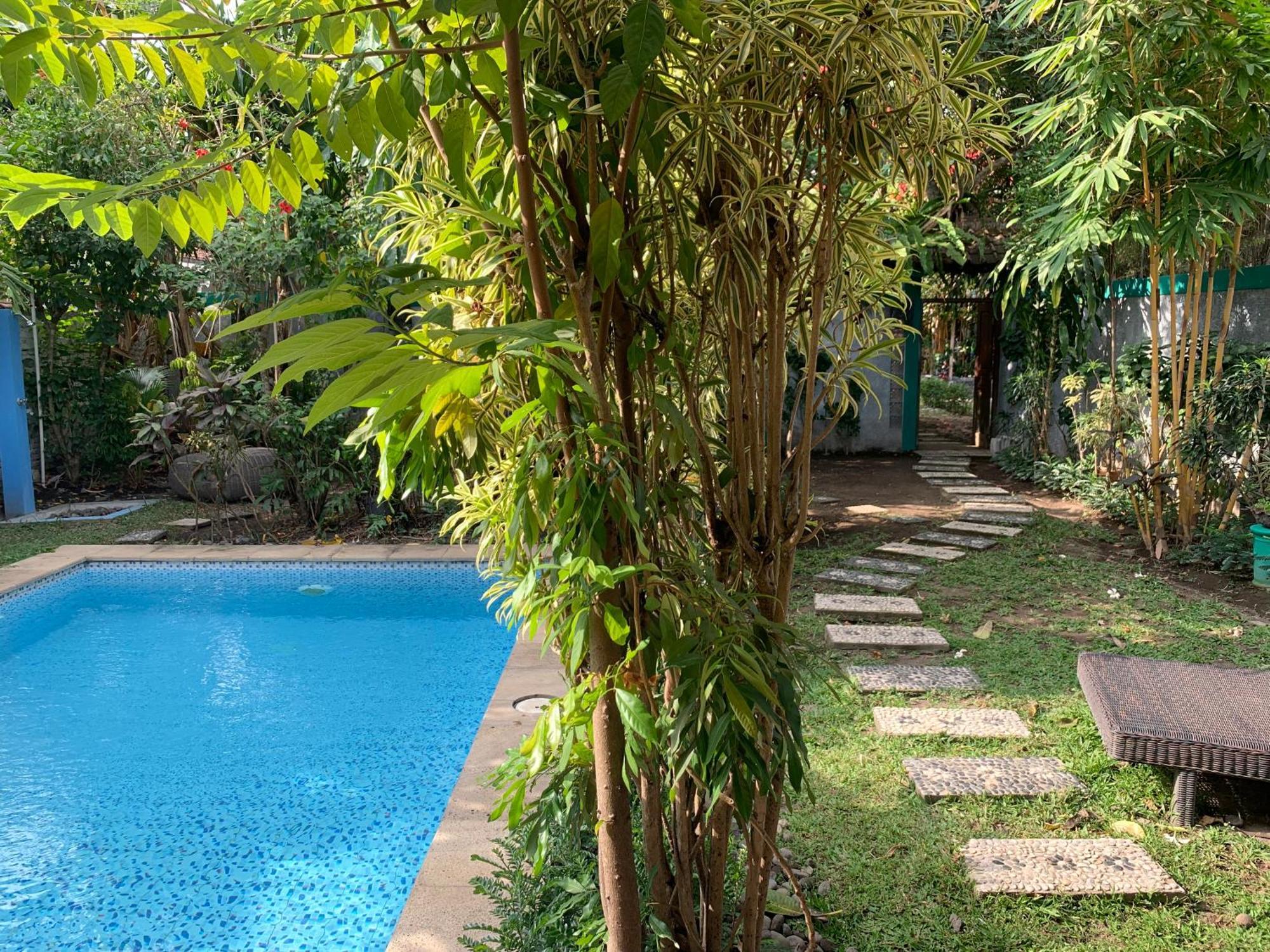 Villa Bougenville Yogyakarta Ngoại thất bức ảnh