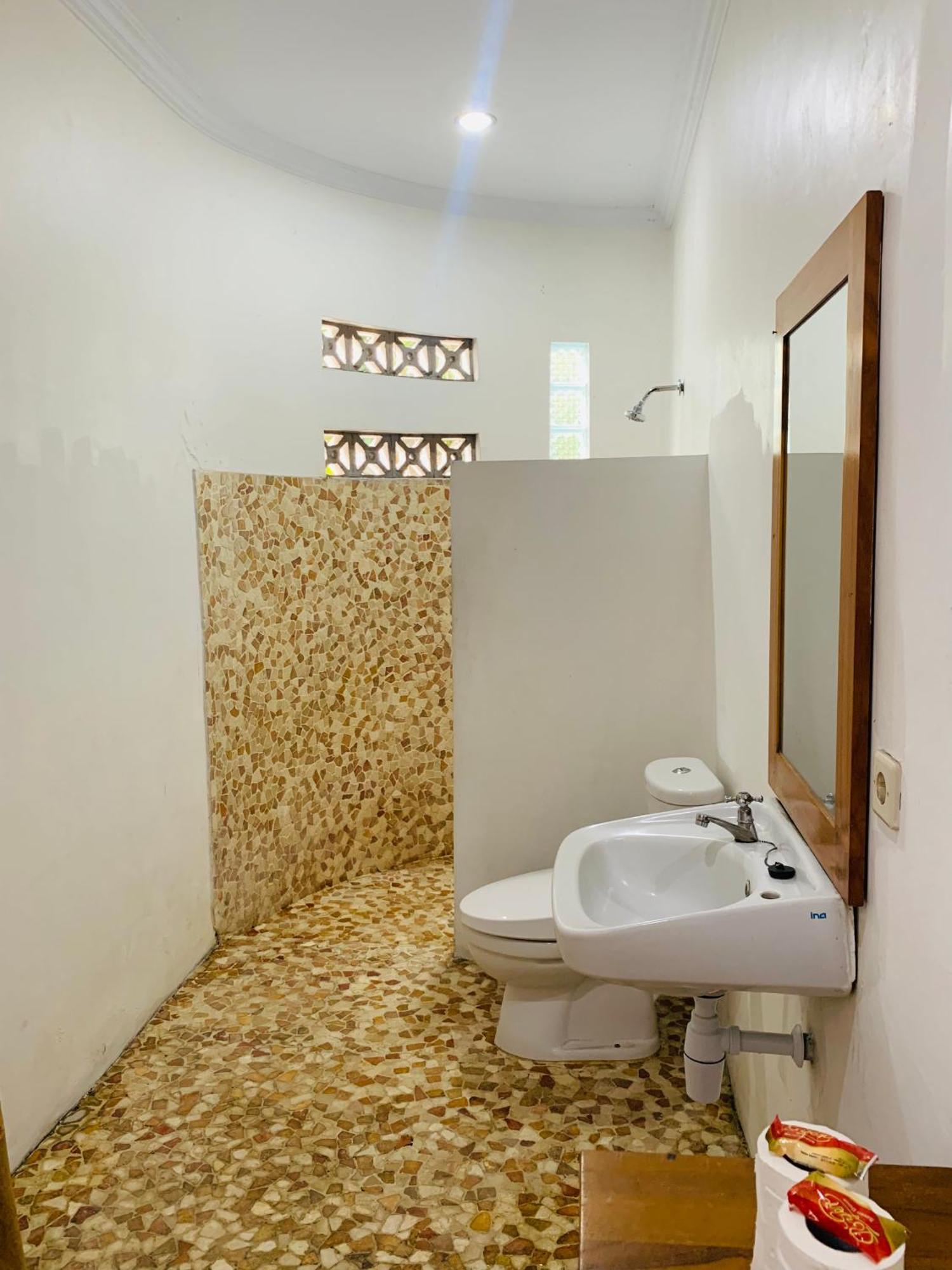 Villa Bougenville Yogyakarta Ngoại thất bức ảnh